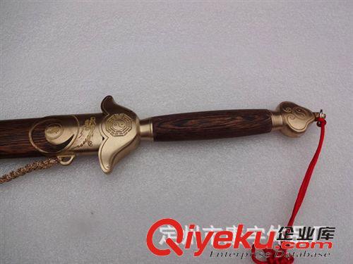 武術(shù)器材 供應(yīng) 不銹鋼太極劍  純銅護(hù)手
