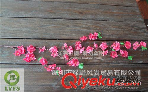 小草、小花 批發(fā)仿真桃花枝 仿真植物 桃花裝飾 絹花 支持小額批發(fā)多色G057