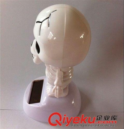 擺、掛飾物 汽車太陽能蘋果花 骷髏頭搖擺 內(nèi)飾裝飾品 吸收陽光搖擺廠家直銷原始圖片3
