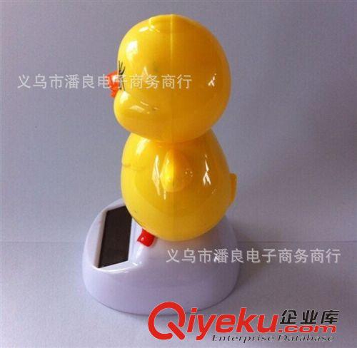 擺、掛飾物 汽車裝飾用品 內飾飾品 小鴨子搖擺件 吸收陽光 頭就會左右搖擺可原始圖片2