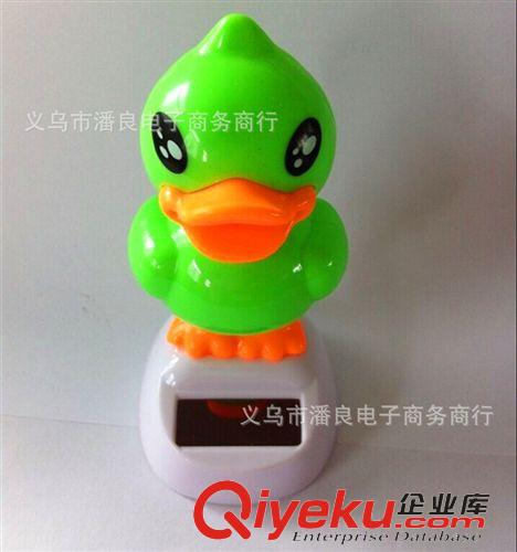 擺、掛飾物 汽車裝飾用品 內飾飾品 唐老鴨搖擺 吸收陽光 頭就會左右搖擺可愛原始圖片2