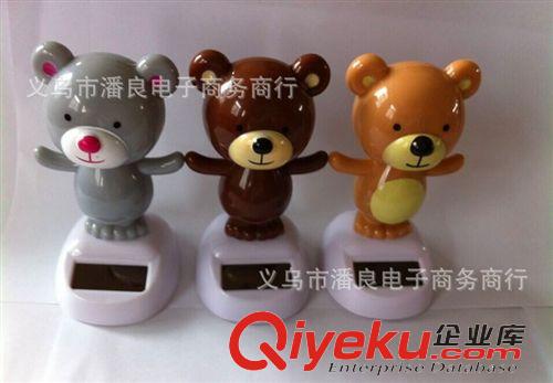 擺、掛飾物 汽車裝飾用品 內飾飾品 小熊搖擺件 吸收陽光 頭就會左右搖擺可愛原始圖片2