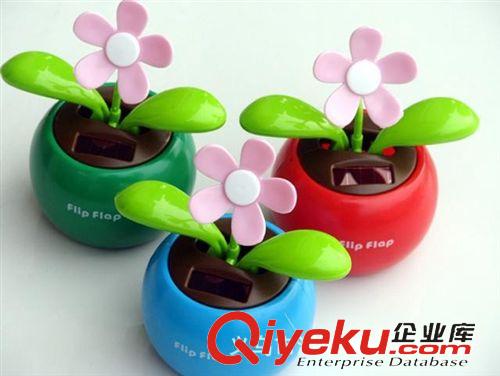 擺、掛飾物 廠家批發(fā)太陽能自動(dòng)搖擺太陽花 搖頭蘋果花 車內(nèi)裝飾品 汽車擺件原始圖片3