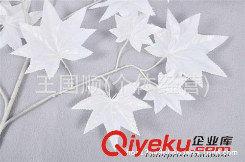 仿真植物 新款上市單支楓葉高枝仿真葉子仿真樹藝術(shù)插花材料仿真白色楓葉原始圖片3
