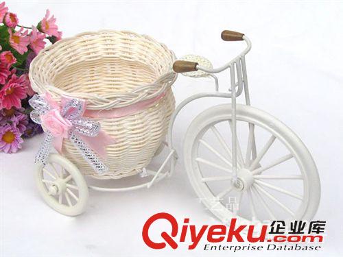 藤制花車 插花藤車 藤編裝飾花車 小輪圓簍藤編花車 白藤編織小車 廠家直銷 藤編花車批發(fā) 插花花器
