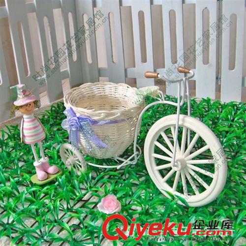 藤制花車 插花藤車 藤編裝飾花車 大輪圓簍藤編花車批發 花器花架 裝花容器 插花花盆 裝飾藤制小車原始圖片2