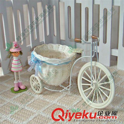 藤制花車 插花藤車 藤編裝飾花車 大輪圓簍藤編花車批發 花器花架 裝花容器 插花花盆 裝飾藤制小車原始圖片3