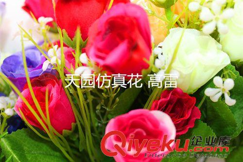 单只小把花 2014新款 仿真5叉甜情玫瑰蕾 假花 绢花 客厅装饰 婚礼摆设 热卖