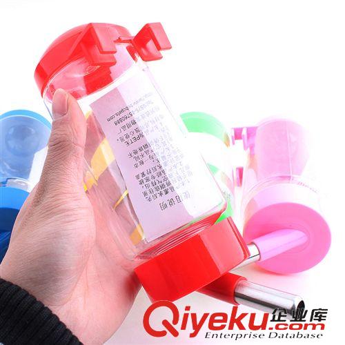 寵物日用品-皮皮淘 批發(fā)波波簡易寵物飲水器 環(huán)保PE狗狗飲水器 300ML小號 可以混批