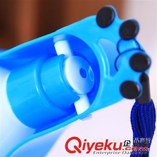 2015 1月上新 新式 600ML 飲水器 水壺 批發(fā)寵物用品 寵物旅行外帶飲水壺原始圖片2