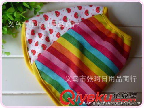 寵物衣服 小背心寵物衣服  不倒絨加厚保暖面料彩虹草莓 秋冬新款寵物衣衣原始圖片2