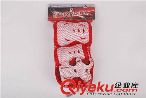 輪滑鞋 正品 狂神溜冰鞋護具 KS0572 輪滑鞋/旱冰鞋護具三件套原始圖片2