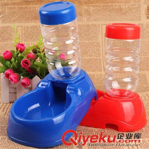 寵物日用品 寵物飲水器自動(dòng)續(xù)水 貓咪臥式水碗塑料狗碗寵物用品 現(xiàn)貨批發(fā)原始圖片3