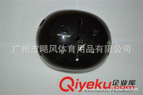 專業(yè)直排溜冰鞋系列 體育用品批發(fā)低價(jià)批發(fā)超耐用輪滑自行車專用梅花頭盔L碼原始圖片2