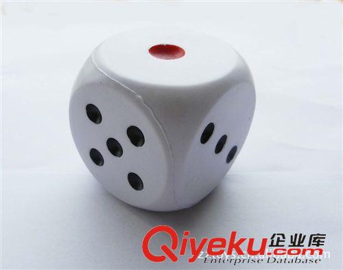 PU骰子 供應(yīng)PU骰子 PU發(fā)泡玩具 彈力球骰子  骰子廠家 質(zhì)量保證 廠家直銷原始圖片2
