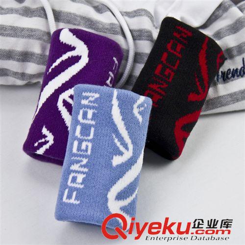 護(hù)具專區(qū) 方燦廠家直銷(xiāo) 批發(fā) 正品運(yùn)動(dòng)水杯 潮流時(shí)尚 成人兒童通用 太空杯