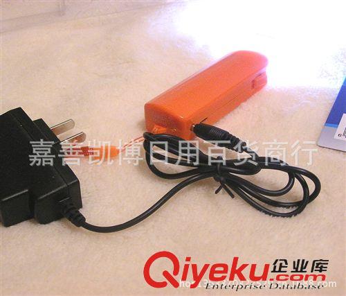 手電筒/發(fā)圈手圈 廠家直銷 外銷原單LED手電筒 迷你家用手電筒 批發(fā)超亮充電手電筒原始圖片3