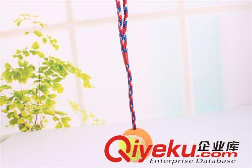 五月新品 寵物玩具批發(fā) 狗玩具吊球  寵物網(wǎng)球橡膠玩具 外貿(mào)尾貨處理原始圖片3