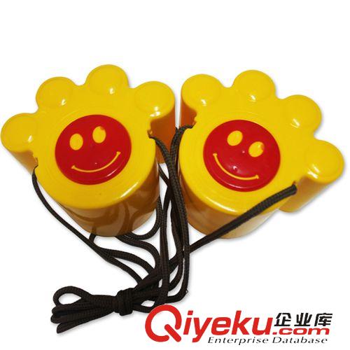 感統(tǒng)訓(xùn)練 幼兒園專用兒童感覺(jué)統(tǒng)合訓(xùn)練 大腳丫笑臉高蹺 卡通高蹺 踩高蹺原始圖片2