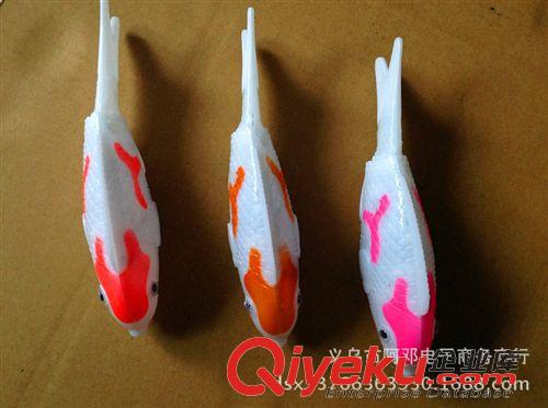 新品上市 新奇特快跑電動音樂小魚會跑的電動魚搖頭擺尾電動魚玩具（花色）原始圖片3