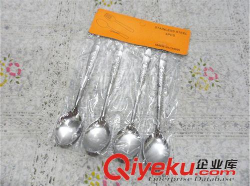 廚房用具 天然松木飯勺批發(fā) 不粘米勺子 木制湯勺  廚房用品 2元店貨源