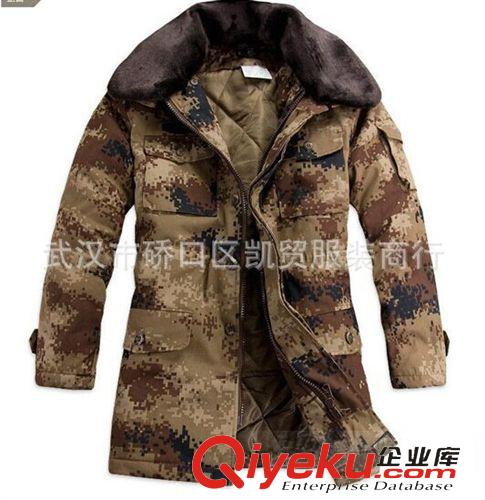 風衣 批發07新式荒漠迷彩大衣保暖迷彩防寒大衣現貨 防水加厚迷彩大衣原始圖片2