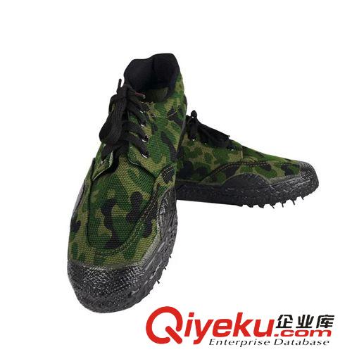 戶外鞋 07林地迷彩作訓膠鞋 99作訓鞋登陸訓練迷彩軍訓解放鞋廠家批發