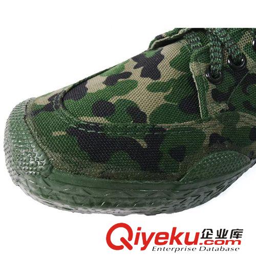 戶外鞋 批發zp06武迷彩低腰作訓鞋 5302夏地勤解放鞋 消防橄欖綠膠鞋