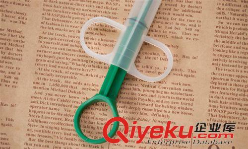  寵物清潔美容工具類 寵物用品廠價批發(fā)喂藥器 專業(yè)舒適型寵物貓狗喂藥器 可喂驅(qū)蟲藥片原始圖片3