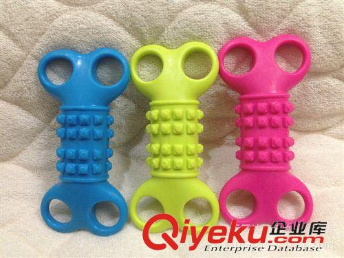  寵物玩具 寵物貓狗訓練玩具橡膠 四孔型 耐咬橡膠材料批發