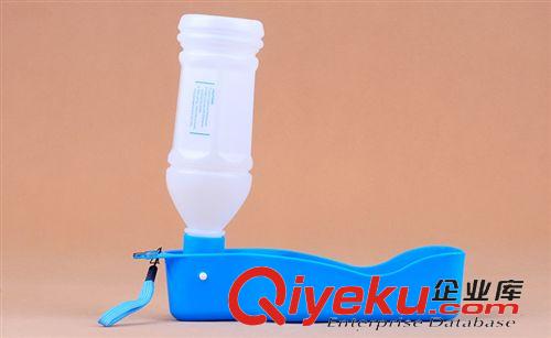 4月上新 新式 600ML 飲水器 水壺 批發(fā)寵物用品 寵物旅行外帶飲水壺原始圖片2