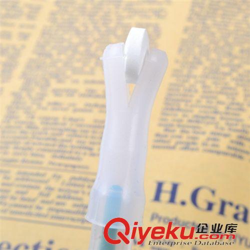 寵物日用品 廠家直銷新款寵物食具喂食器寵物簡單實用喂藥器寵物用品批發混批原始圖片3