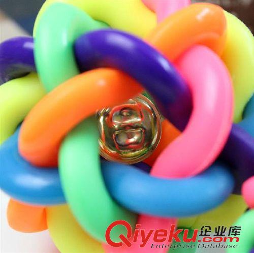 寵物玩具 狗狗玩具批發(fā) 塑膠七彩響鈴麻花球\寵物玩具\小型犬狗狗玩具 中號原始圖片3