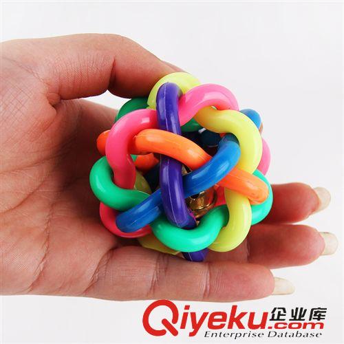 爆款推薦 批發(fā)寵物玩具 七彩鈴鐺編織球 彩虹球 狗狗用品 6cm 淘寶熱銷原始圖片3