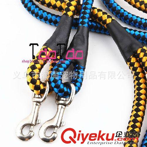 皮皮淘牽引系列 現(xiàn)貨批發(fā) 皮皮淘方格圓繩寵物牽引繩  0.6*120CM原始圖片3