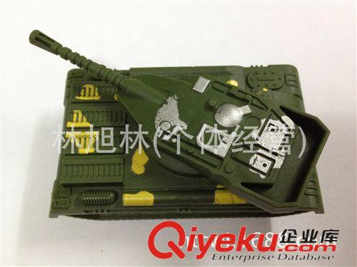 靜態(tài)模型 批發(fā)散裝玩具配件配套軍事模型坦克車 帶輪戰(zhàn)斗坦克車(J29)