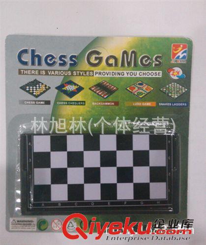 棋牌/桌面游戲 益智玩具國際象棋 可折疊棋盤帶磁棋子國際象棋套裝 象棋玩具(J3)