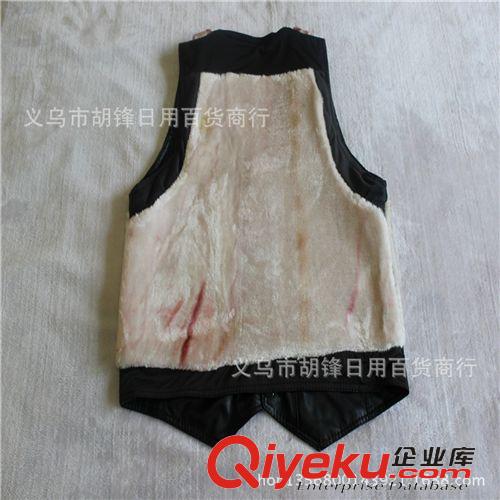 男式休閑馬甲 皮毛一體馬甲 男式馬甲 加厚加絨皮馬夾 馬甲男 跑江湖地攤新產(chǎn)品