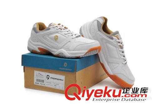 運(yùn)動(dòng)鞋 爆款！香港品牌摩風(fēng)Mofork超輕透氣專業(yè)男士羽毛球鞋