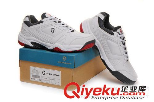 運(yùn)動(dòng)鞋 超輕透男款專業(yè)網(wǎng)球鞋MJM780！香港品牌摩風(fēng)Mofork黑白紅