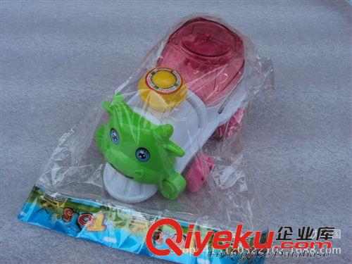 超市精品 9.9元 居家日用 精品大水桶結實耐用摔不破水桶 義烏小商品批發