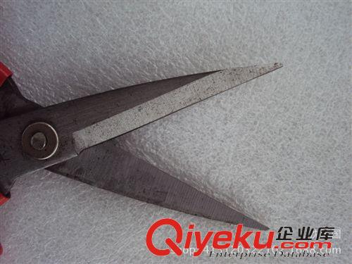 刀具類 五元 2號(hào)精品剪刀 居家實(shí)用剪刀 裁縫剪刀 義烏小商品批發(fā)原始圖片2