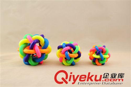 益智玩具 寵物玩具 七彩鈴鐺編織 橡膠球 貓狗玩具球 響鈴?fù)婢咴紙D片2