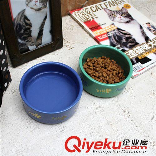 2015年3月新品 加厚新款宠物碗 陶瓷小猫碗 环保新型健康 猫狗通用碗 喝水器饮水