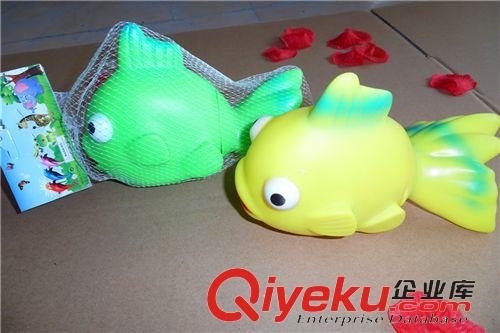 搪膠玩具，摔不爛玩具 新款發(fā)泄玩具整蠱惡搞公仔BB叫慘叫玩具奧特曼廠家直銷發(fā)聲玩具