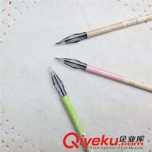 書寫工具 晨兮文具 標(biāo)點(diǎn)zp鉆石頭 水晶頭筆芯 0.38mm 水筆芯 批發(fā) 2003