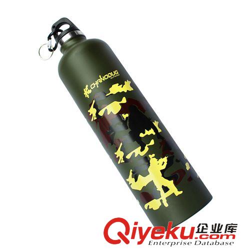 户外装备 不锈钢保温水壶 户外登山运动750ML 迷彩8850夏诺多吉 zp 混批