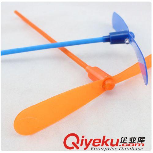 產(chǎn)品分類 發(fā)光竹蜻蜓飛天仙子飛天玩具地?cái)傌浽戳x烏小商品兒童玩具批發(fā)飛碟原始圖片3