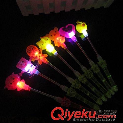 創(chuàng)意玩具 兒童卡通發(fā)光棒KTV熒光棒 演唱會閃光棒憤怒小鳥棒地攤玩具批發(fā)原始圖片3