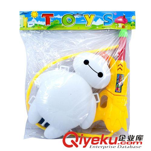 幼兒園小玩具 超能陸戰(zhàn)隊(duì)大白背包大號水槍 夏季沙灘戲水玩具批發(fā)地?cái)偀豳u廠家原始圖片3